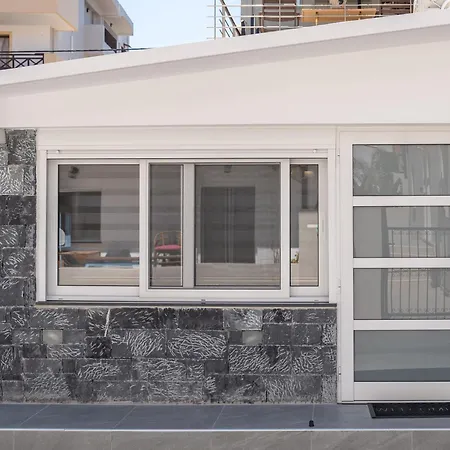 Best4U Beachside Studio For 2 Pax Hersonissos  Exterior photo